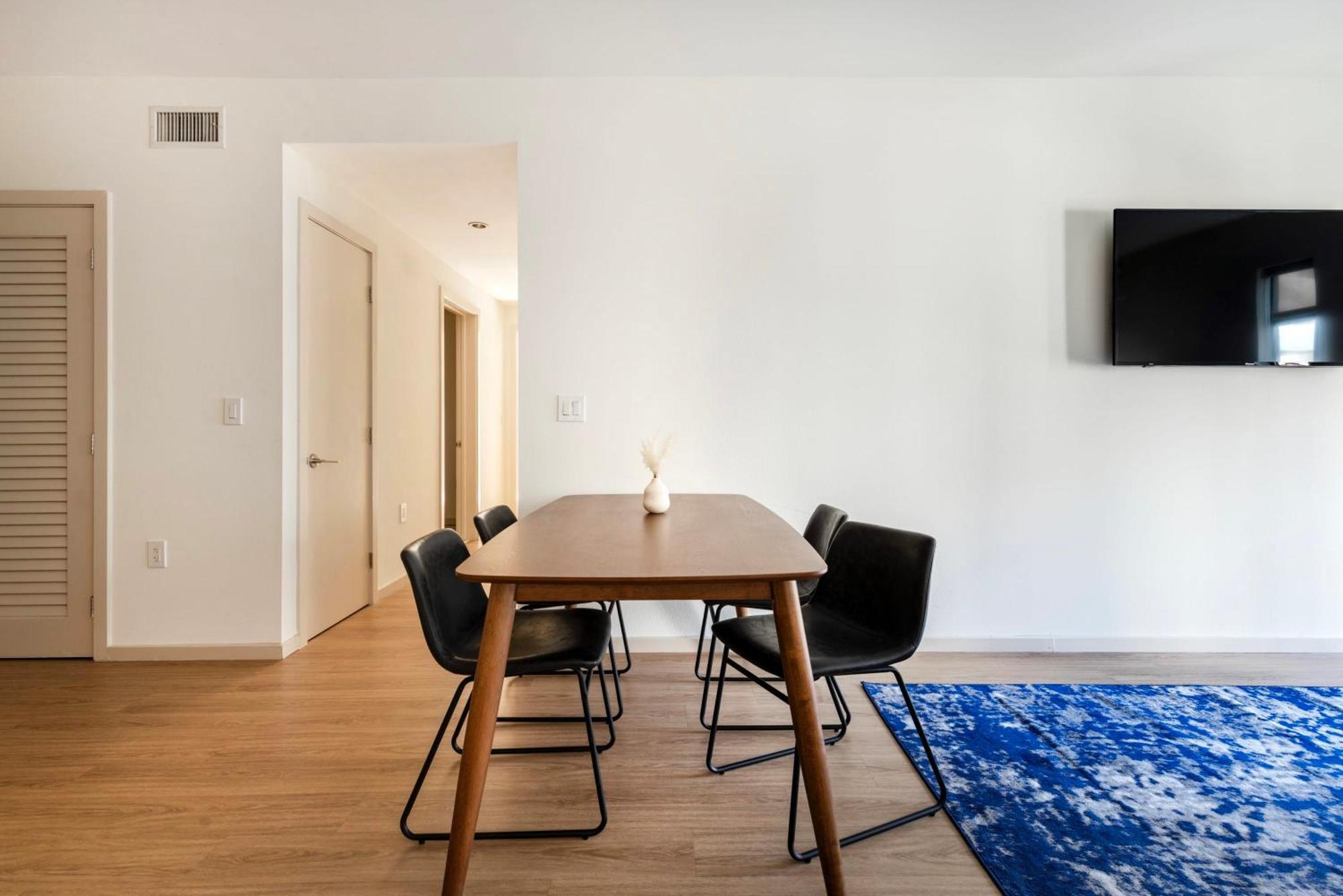 2br Hollywood Opulent Retreat Et Los Angeles
