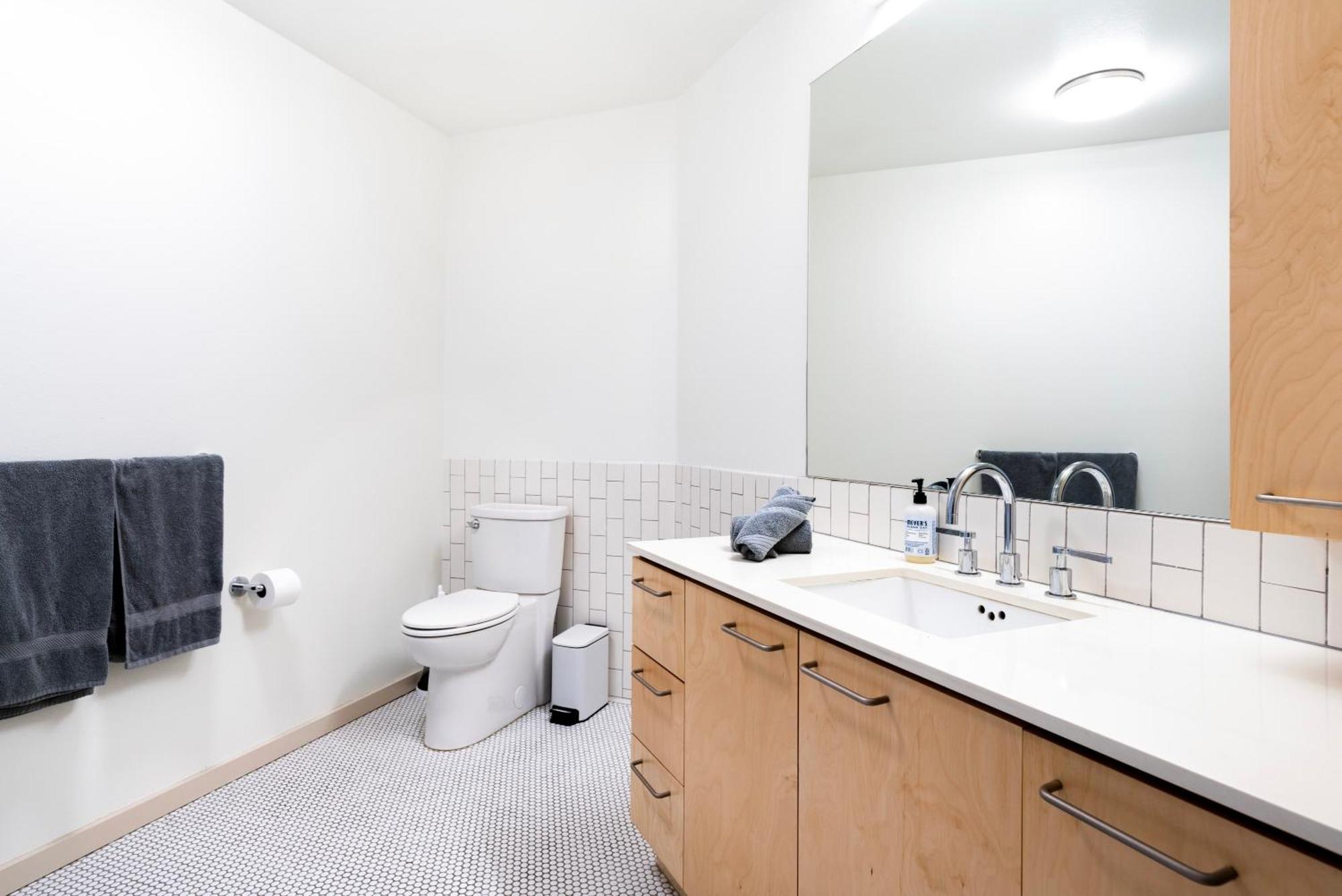 Apartment 2br Hollywood Opulent Retreat Et