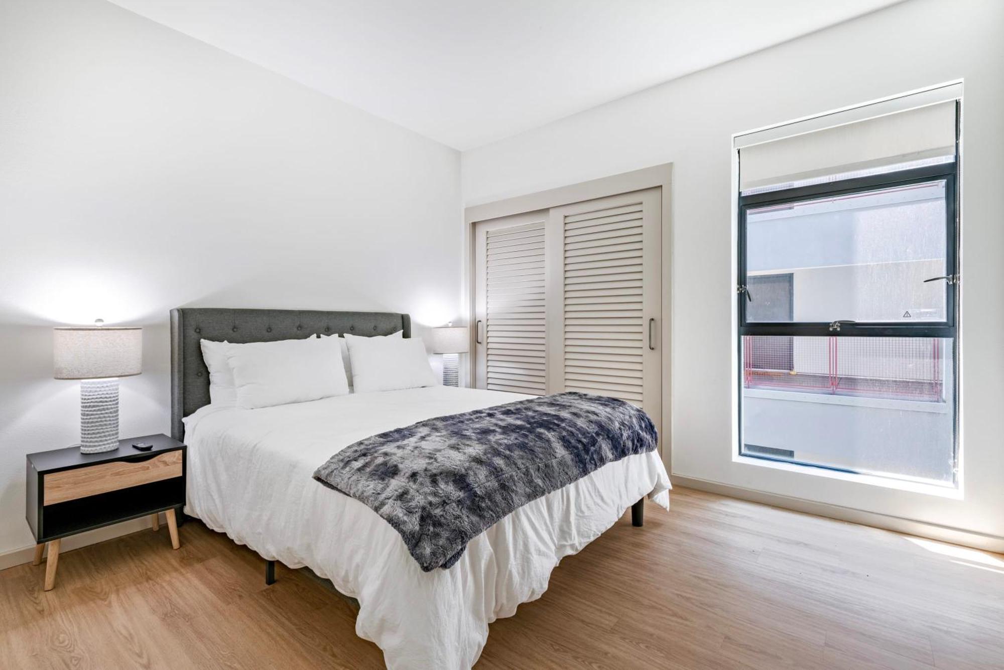 2br Hollywood Opulent Retreat Et Apartment