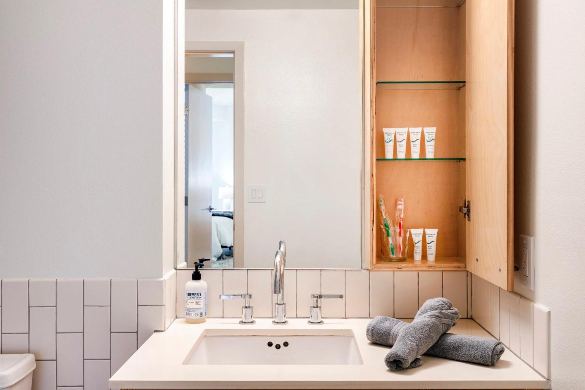 2br Hollywood Opulent Retreat Et *