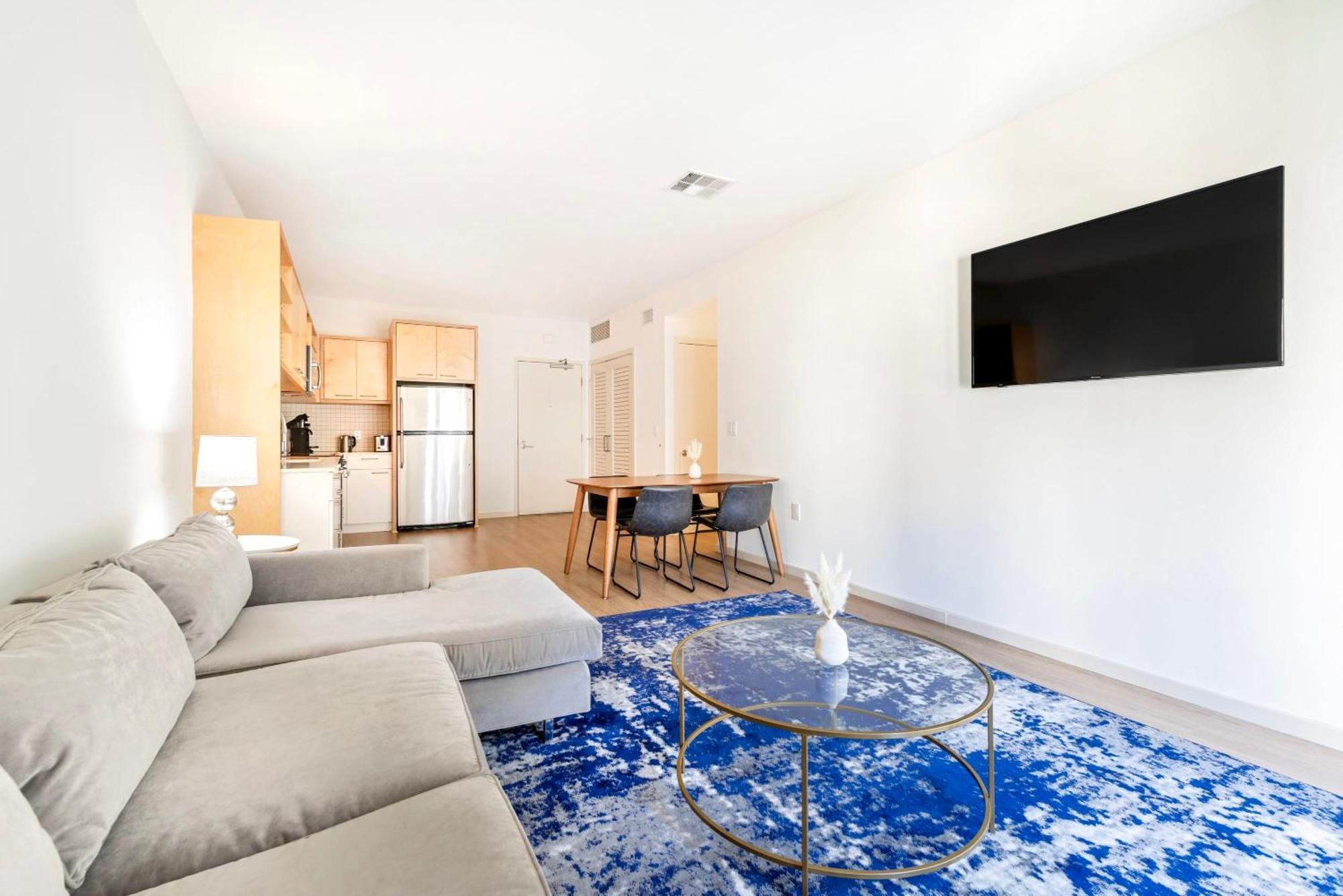 2br Hollywood Opulent Retreat Et Apartment *