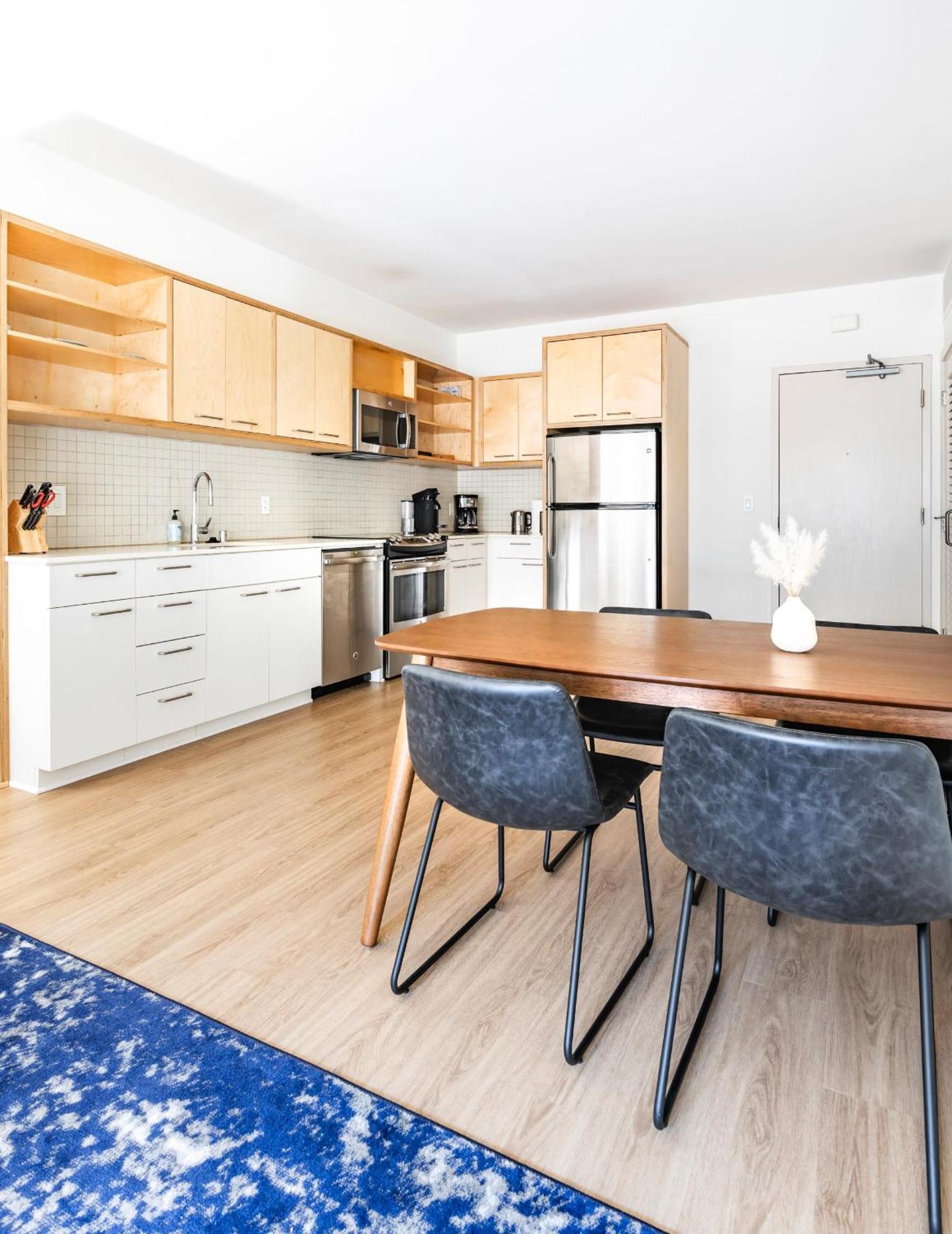 2br Hollywood Opulent Retreat Et Apartment